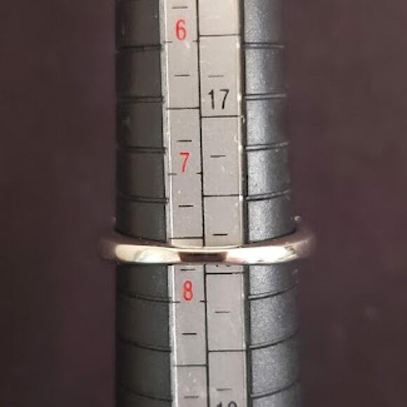 Sterling Silver 925 Synthetic Sapphire Crystal Ring Size 7 1/2  New Without Tags - Picture 8 of 10